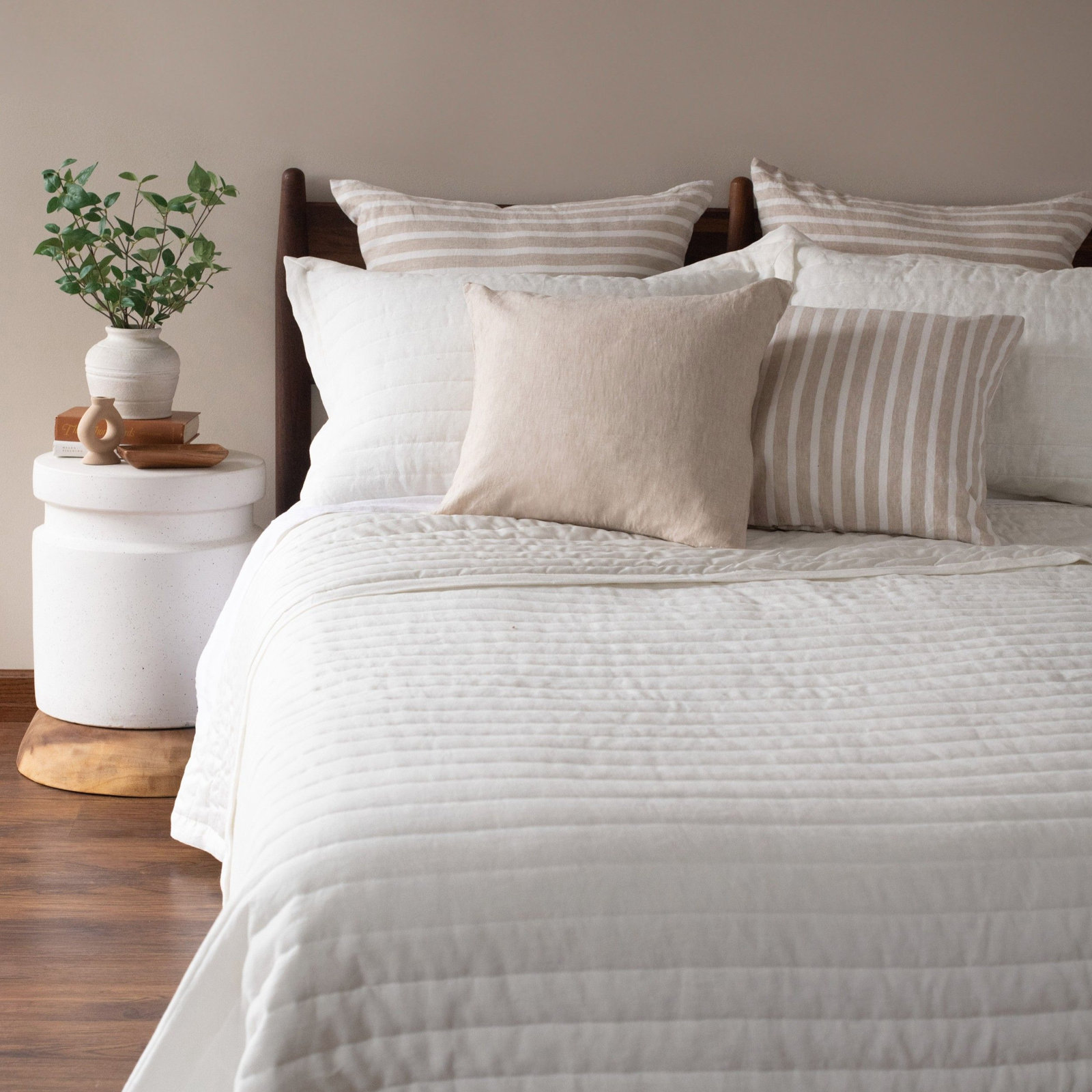 French Linen Quilt Set, Twin Quilt + 1 Standard Sham, Cream