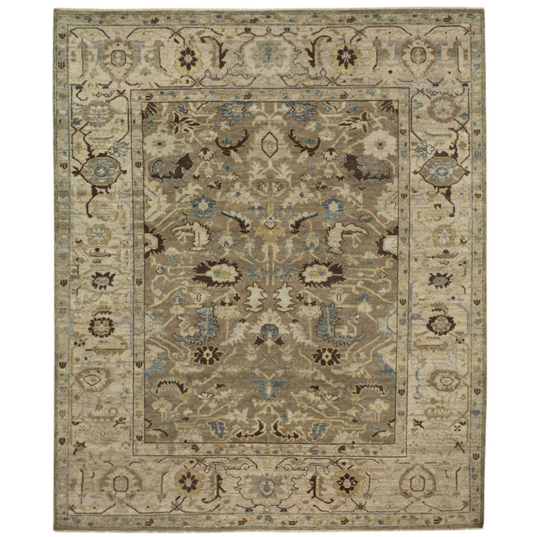 Sultanabad Hand-Knotted Gray Area Rug