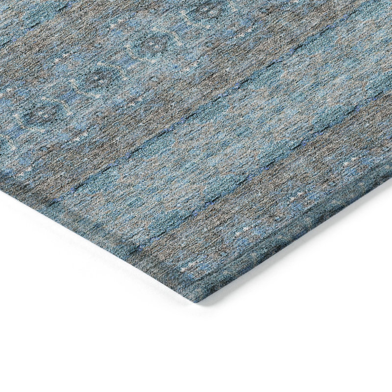 Tapis rectangulaire Everlee 1 pi 8 po x 2 pi 6 po, Rectangle 1 pi 8 po x 2 pi 6 po