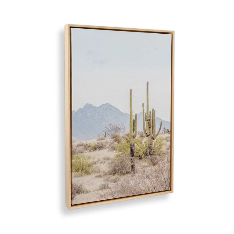 Impression sur toile roulée Mountain Cactus Scene, H 12,75 po x l 8,75 po x P 1,75 po, Cadre américain en érable flottant