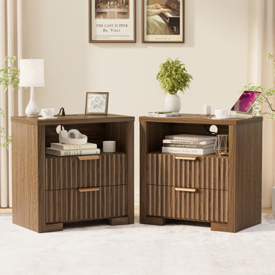  Table de chevet à 2 tiroirs de 23,6 po de large avec prises et tablette ouverte, table de chevet pour la chambre à coucher