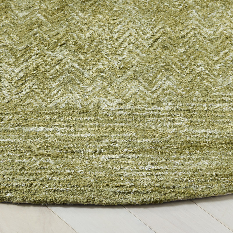 Soho 181 Hand Tufted Viscose/Wool Chevron Rug in Green, Round 6'