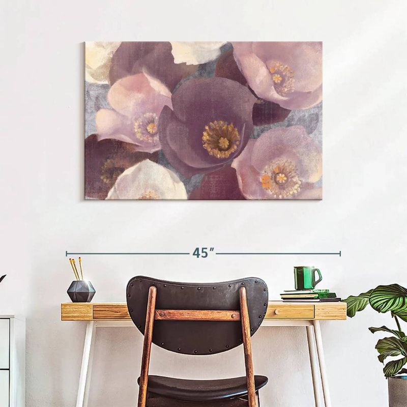 Harnek Eventide Plum, 26" H x 39" W