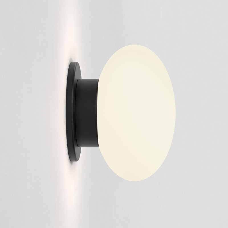 Zeppo 1 - Light Bath Sconce, Matte Black