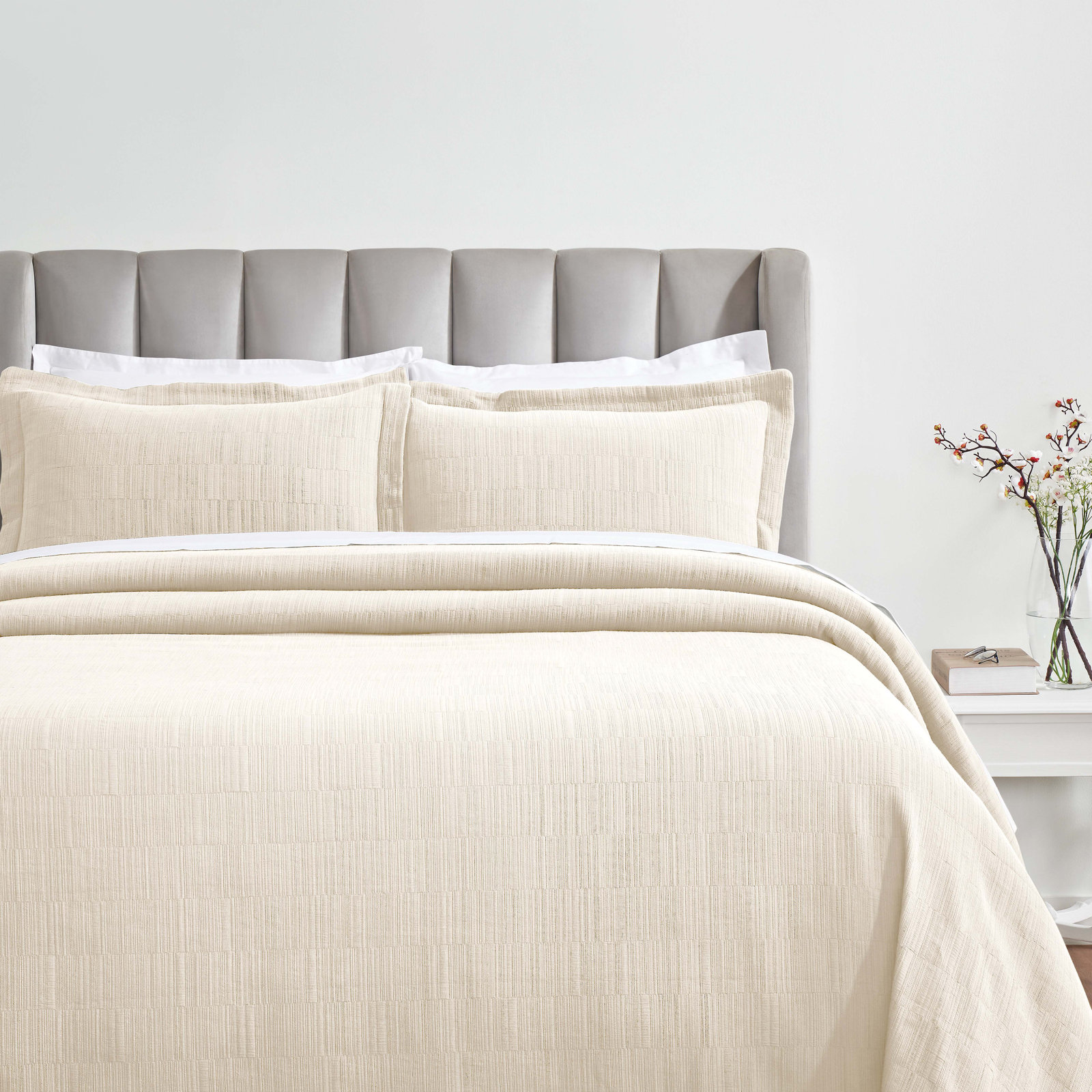 Zenith Cotton Medium Weight Textured Modern Geometric Matelasse Bedspread And Sham Set By, Ivory