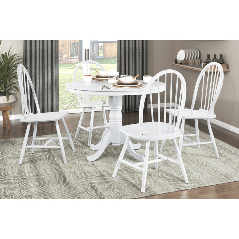 Table de salle à manger blanche pour 4 personnes
