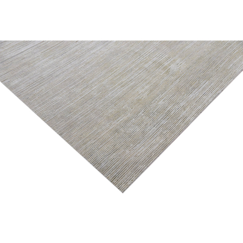 Area Rug in Silver, Rectangle 8' x 10'