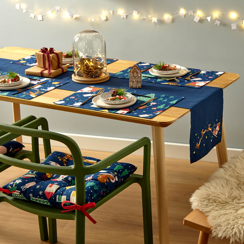 Santa's Christmas Wonderland 100% Cotton Runner