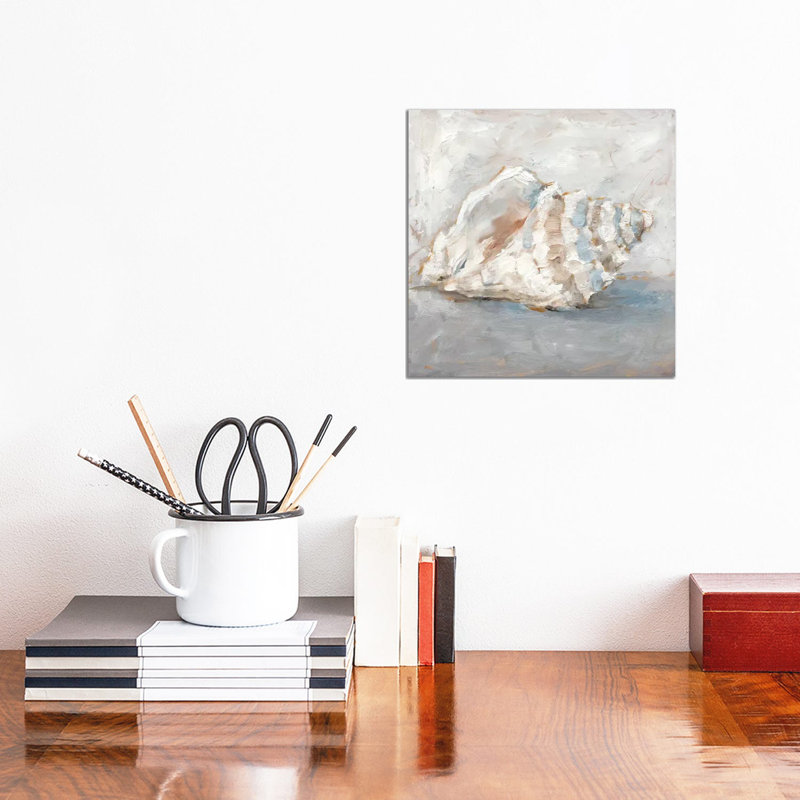 « Blue Shell Study II » par Ethan Harper, reproduction d’art, Toile tendue, H 12 po x l 12 po x P 0,75 po, Pas de tapis
