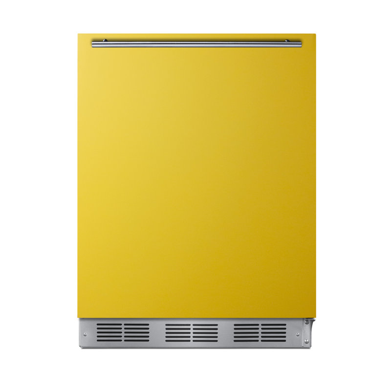 Summit Appliance 5 pi. Cu. Réfrigérateur autoportant avec congélateur, Jaune / Noir