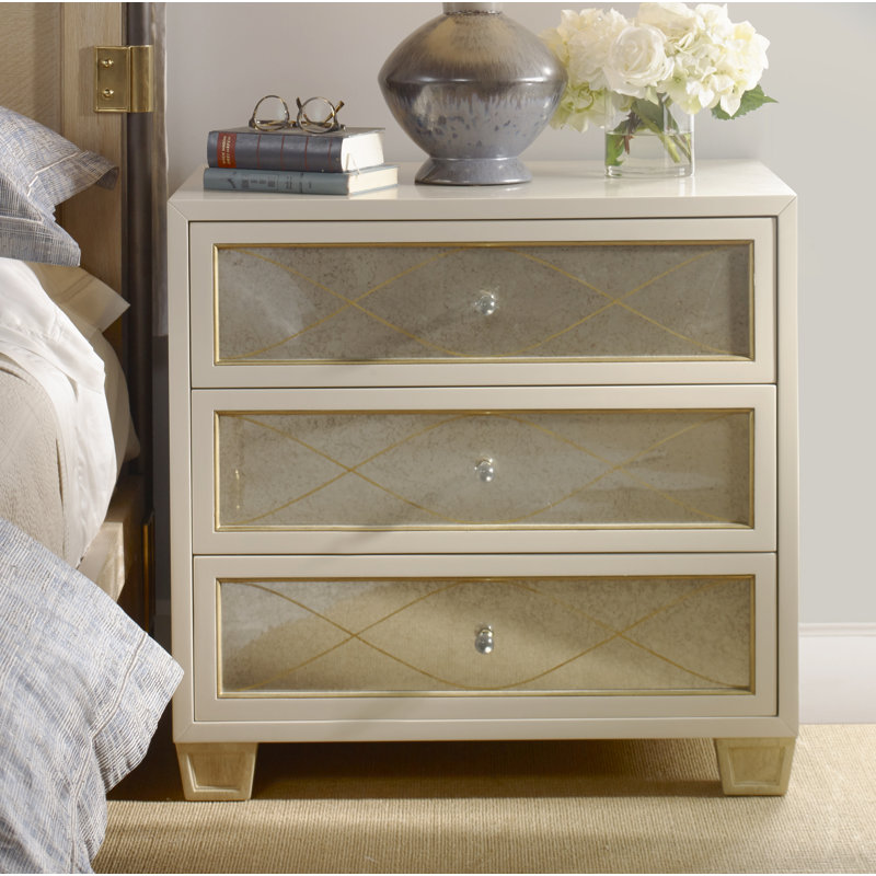 Carrier And Company Case 3 - Drawer Solid Wood Nightstand