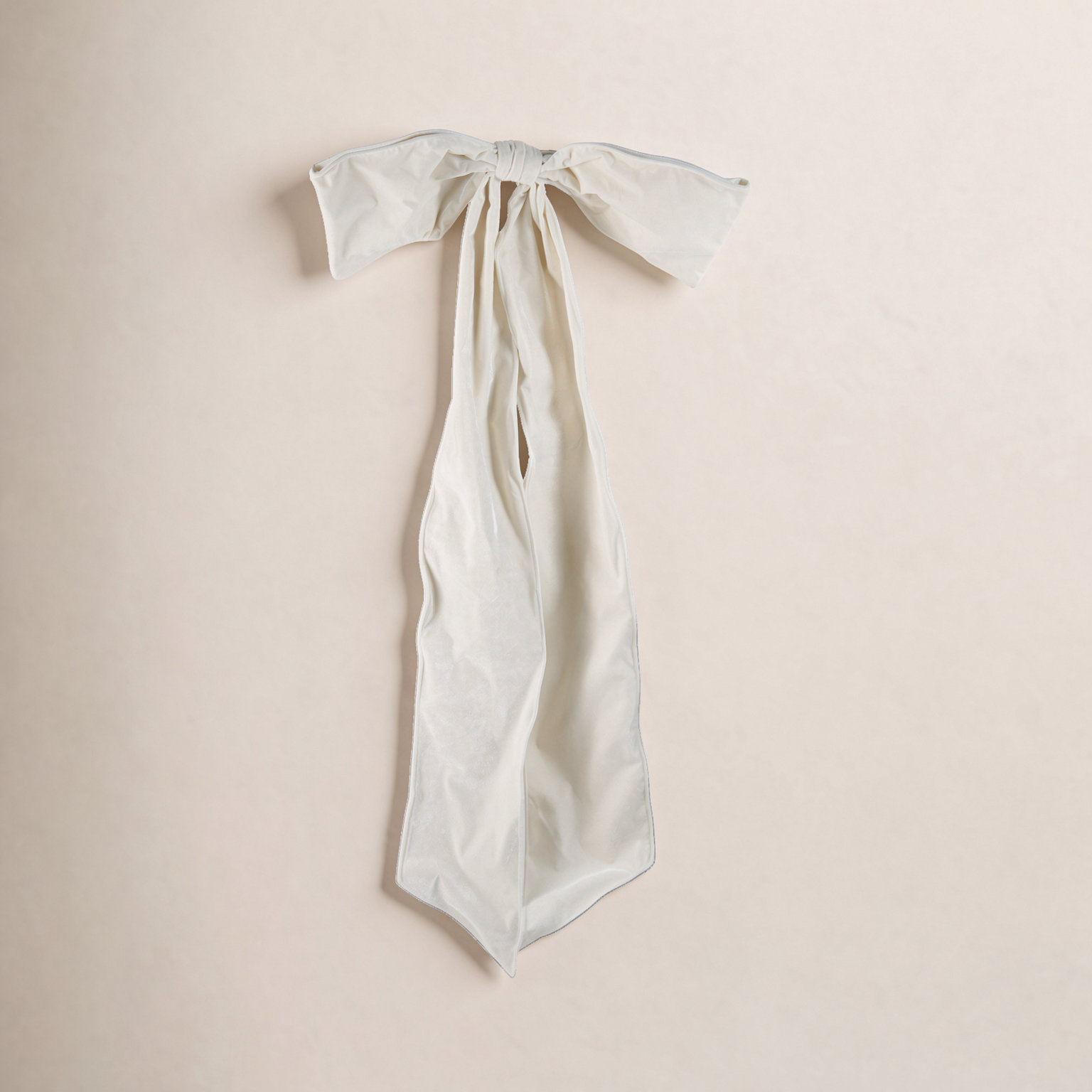 White Fabric Bow with Iron Frame Accent