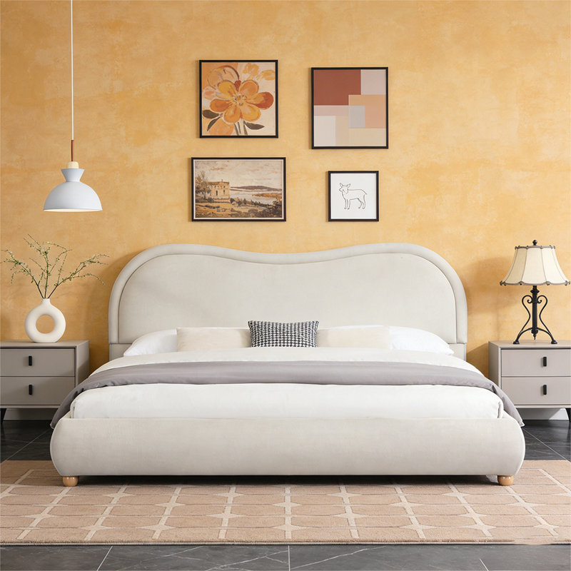Élégant lit plateforme tapissier en chenille avec tête de lit courbée, lattes en bois et pieds en chêne pour un assemblage facile et un sommeil confortable