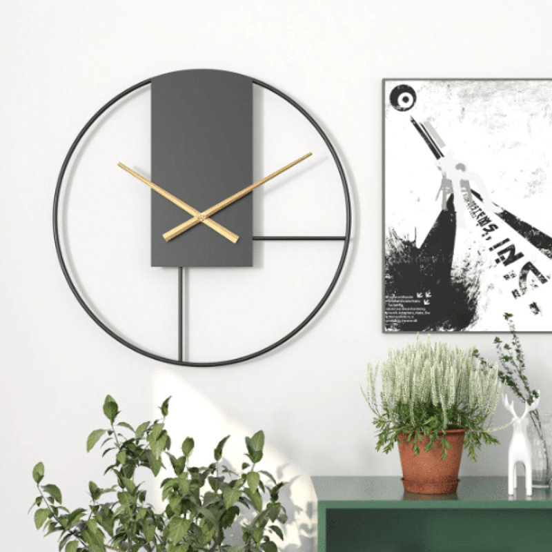 Bezzard Metal Wall Clock