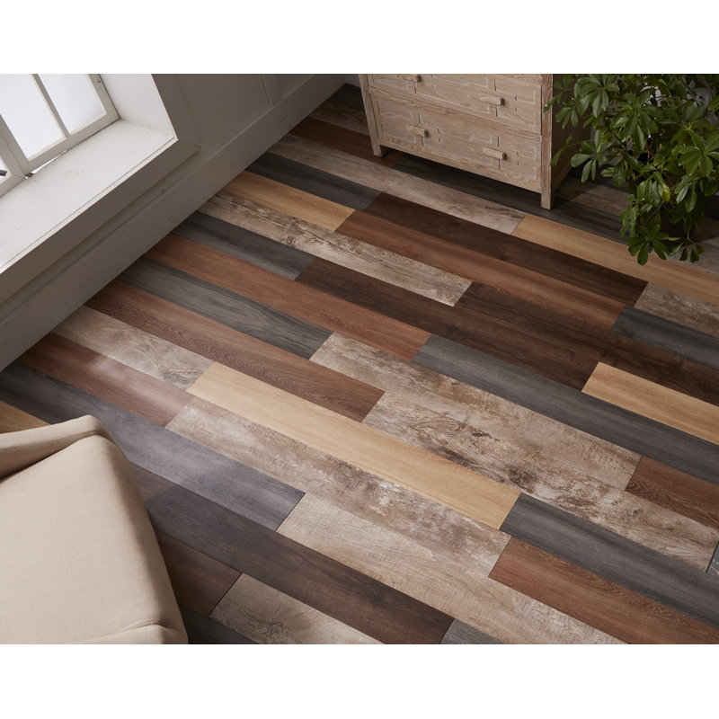 Planche de vinyle à peler et coller de 6 po x 48 po x 2,5 mm Versaplank