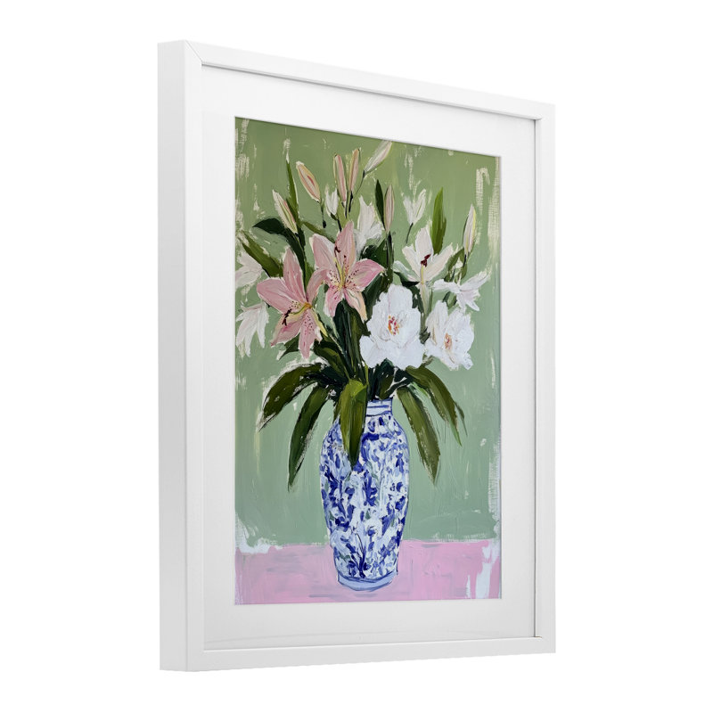 «Lily Cluster in Chinoiserie Vase», reproduction encadrée sous verre, H 21 po x l 17 po, Cadre blanc côtier