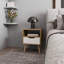Naturel et table de chevet avec rangement ouvert