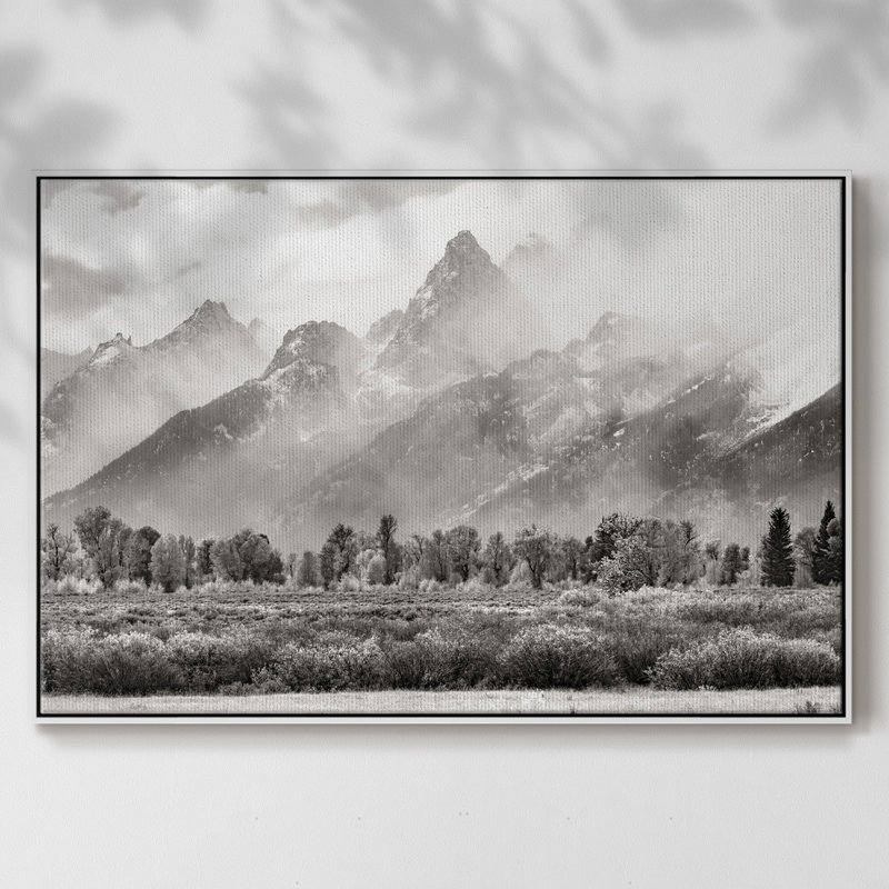 Teton Range-Framed Gallery Wrapped Canvas, H 27 po x l 41 po x P 2 po, Blanc