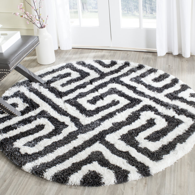 Janitra Shag Hand Tufted Performance Geometric Rug, Round 5'
