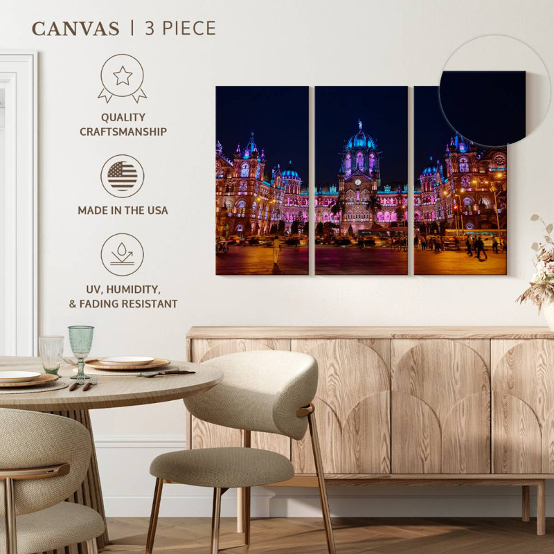 Chhatrapati Shivaji Maharaj Terminus, 20" H x 33" W
