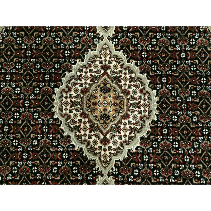 Fread One-of-a-Kind 4' Round Area Rug in