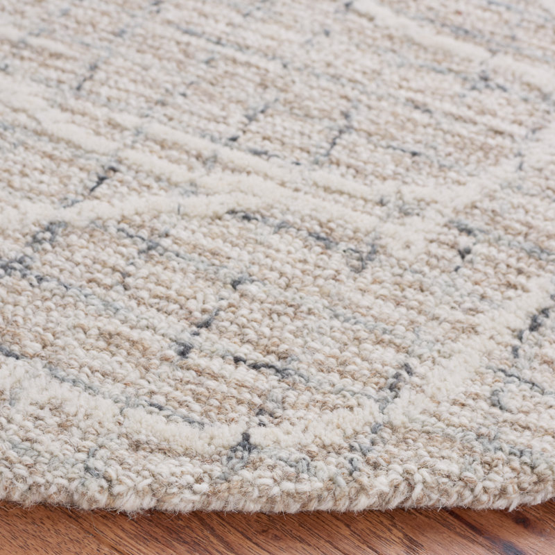 Adysun Hand Tufted Wool/Cotton Floral Rug in Beige/Ivory, Round 6'