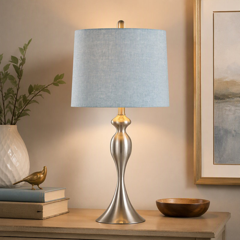 Ensemble de 2 lampes de table contemporaines en métal 27 "avec nickel brossé et abat-jour en lin bleu clair de Grandview Gallery