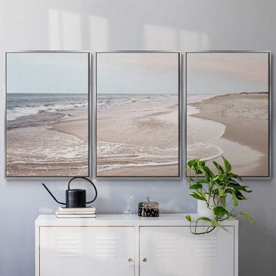 Corolla Soft Shore, reproduction sur toile 3 pièces
