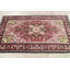 Tapis traditionnel rouge à motif géométrique 3x5