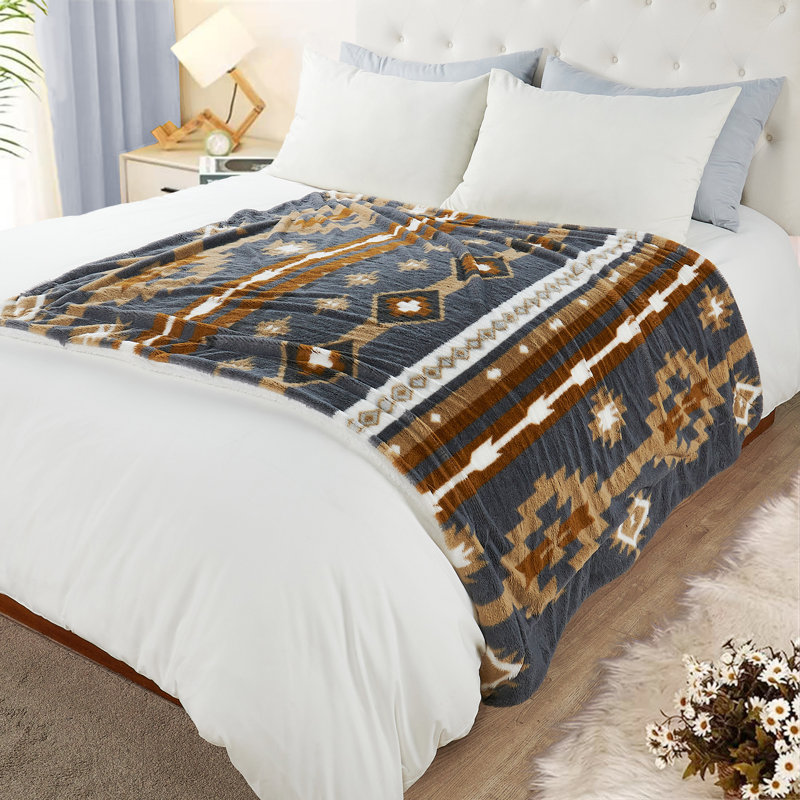 Jeté en microfibre Rustic Aztec, Cendré, L 80 po x l 60 po