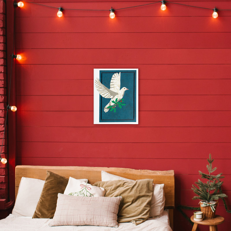 Colombe de Noël avec toile de houx, design par Nancy Overton, H 20 po x l 16 po