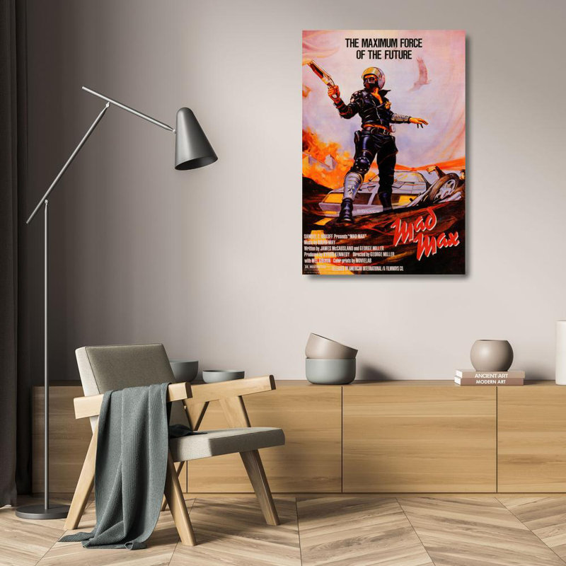 Mad Max, H 24 po x l 16 po
