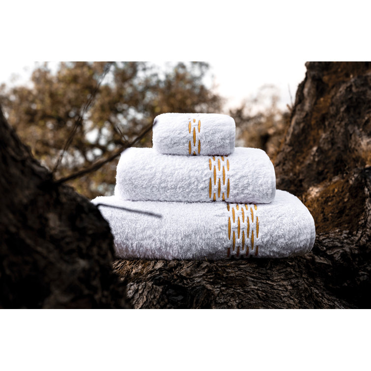 Graccioza Alhambra Bath Linens  Luxury towels, Towel, White bath towels