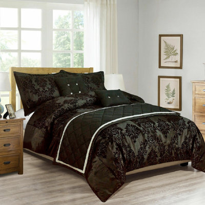 Shaunta Polyester Damask Duvet Cover with Pillowcases Included