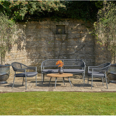 Taopi Wicker 4 - Person Garden Lounge Set