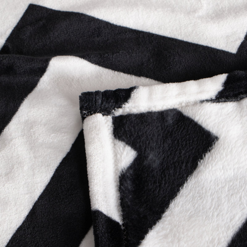 Flannel Blanket, Chevron Pattern, Soft - NTBAY, King