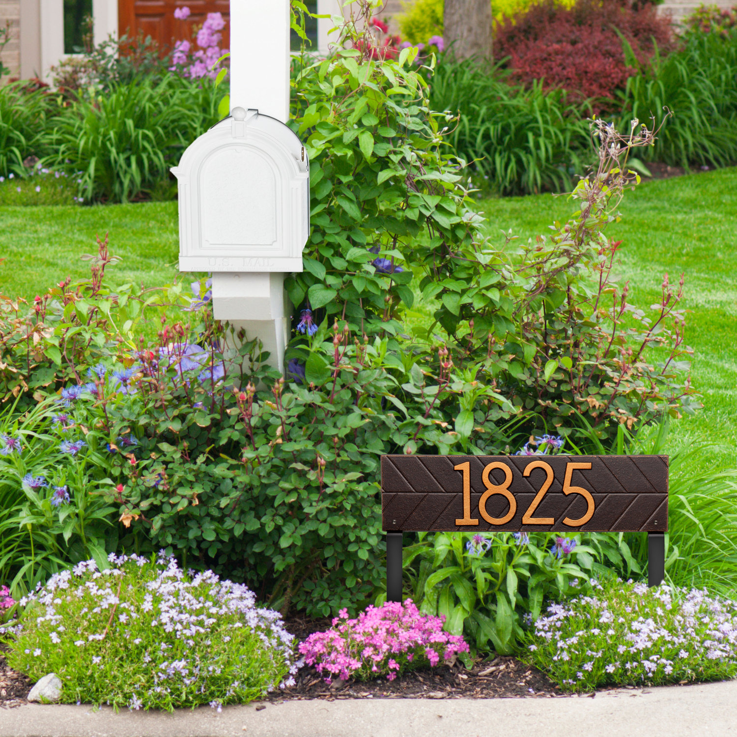 Mid-Century Modern Lawn Address Plaque, Oil Rubbed Bronze, Yes