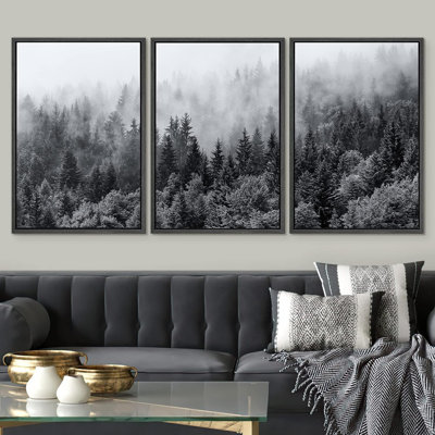 «Misty Forêts of Evergreen Coniferous Trees in an Ethereal Landscape», reproduction de photo sur toile 3 pièces