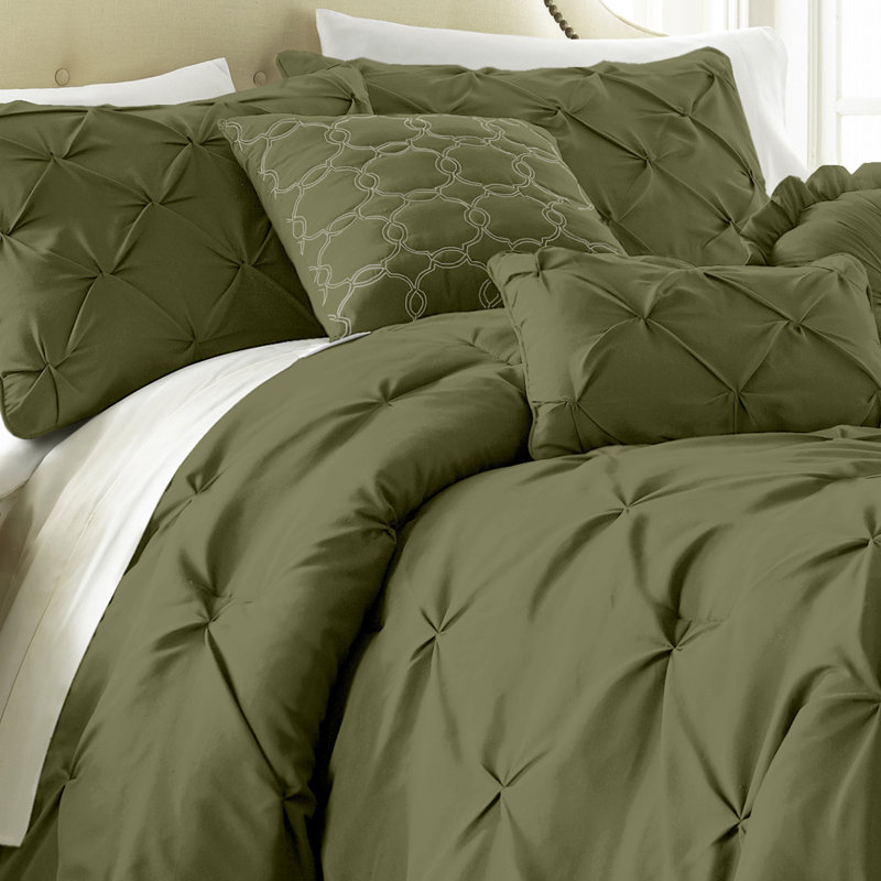 Ensemble d'édredon en microfibre 7 pièces Sydney Pintuck, Édredon de très grande taille et 6 pièces suppl, Olive