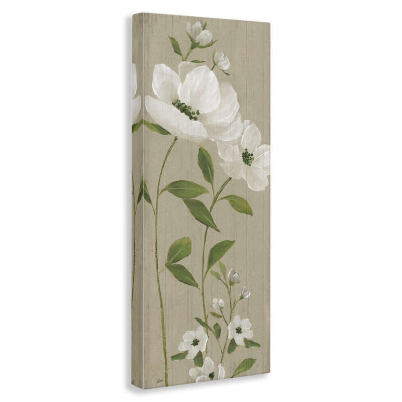  "Curved Poppy Blossoms", art mural sur toile par Nan, H 40 po x l 17 po