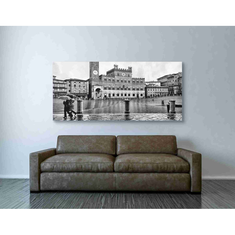 «At Main Square», art mural sur toile, H 30 po x l 60 po x P 1,5 po