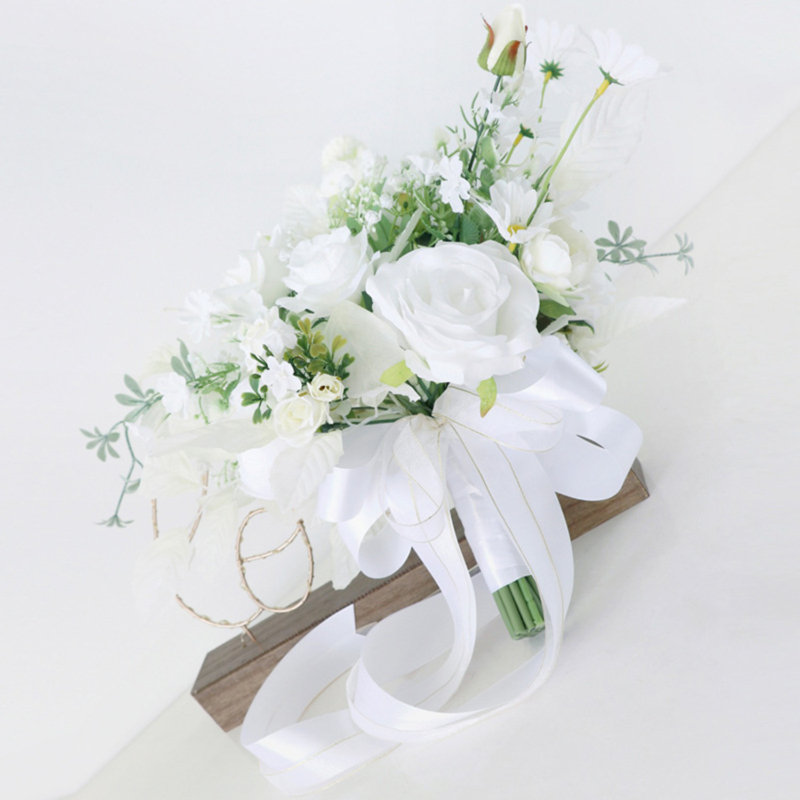 Bouquet de demoiselles d'honneur de fleurs artificielles