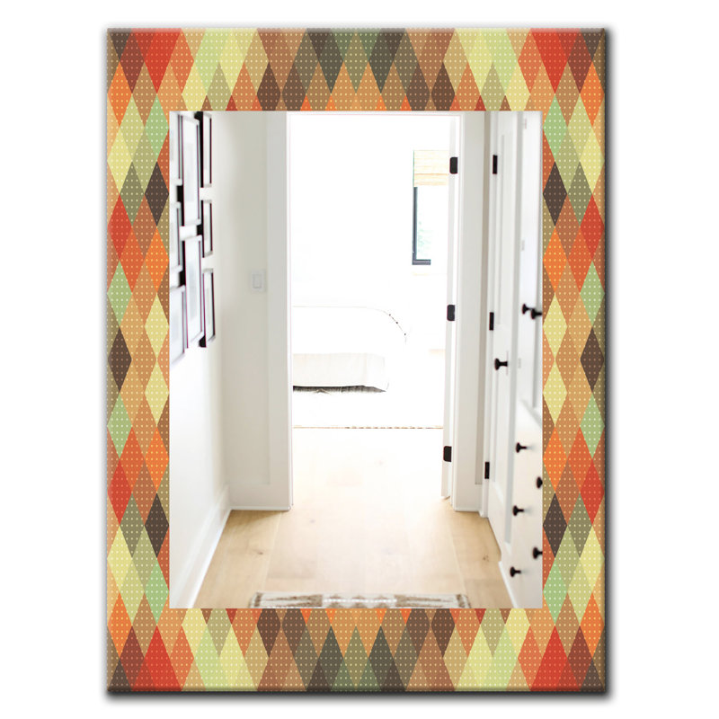 Miroir mural colourfieldse triangulaire 30 traditionnel, H 39,4 po x l 29,5 po