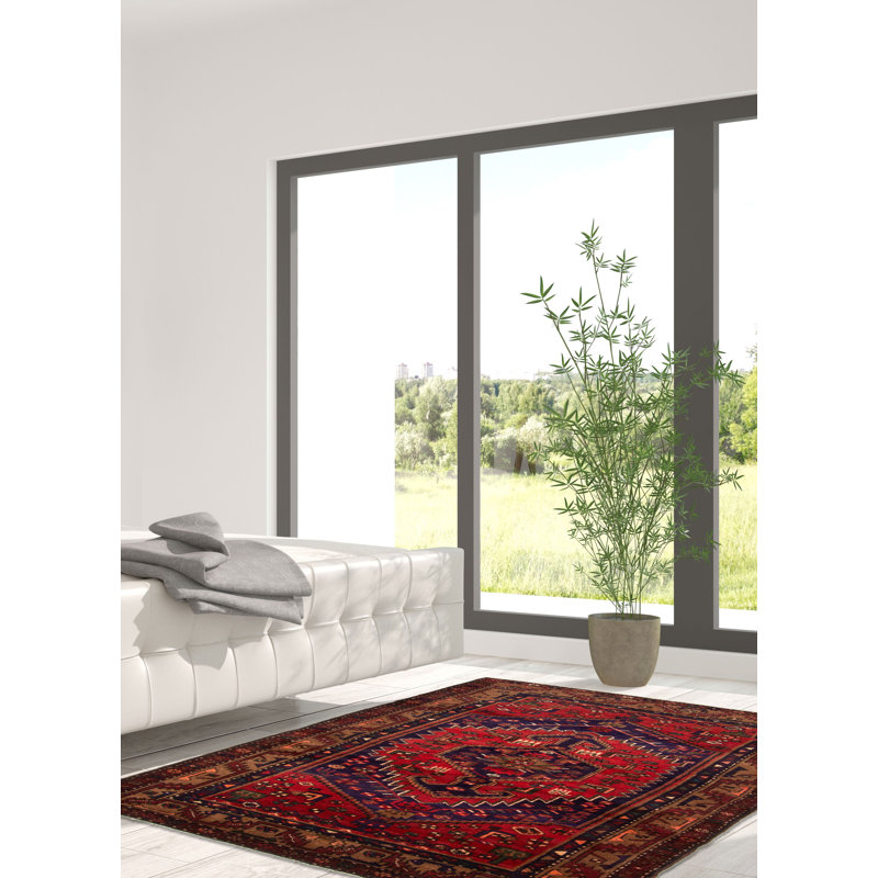 Tapis rouge Cavazos 4 pi 7 po x 8 pi 2 po