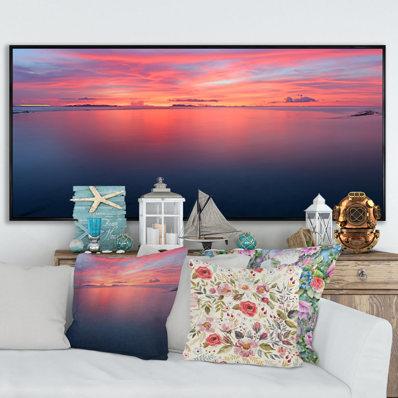 «Vibrant Panoramic Tropical Seascape Sunset» - photographie sur toile, Cadre noir, H 30 po x l 40 po x P 1,5 po
