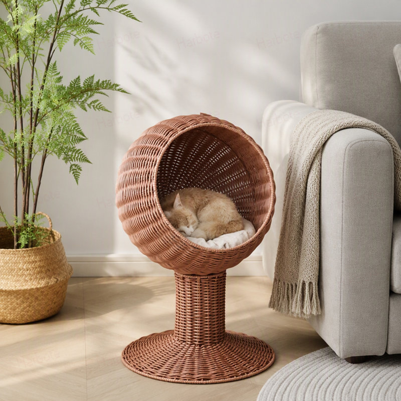 Lit surélevé pour chat avec niche pivotante en forme d'œuf, panier-lit pour chat avec coussin épais, maisonnette pour chat en fibres naturelles tressées.