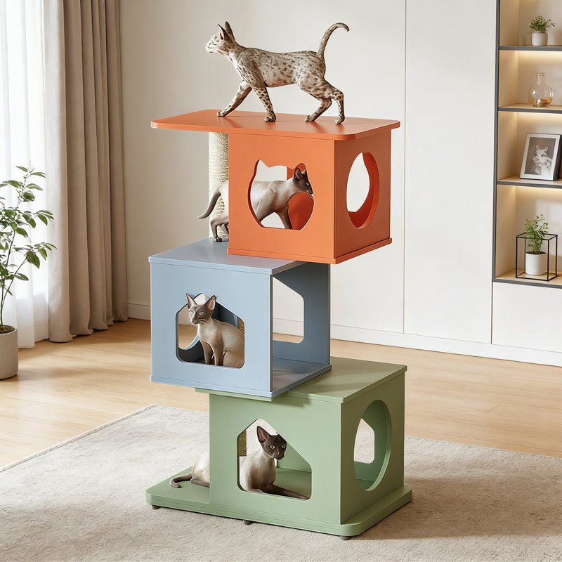 Structure d'escalade moderne et créative pour chat