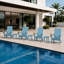 Fauteuil Adirondack d'extérieur surdimensionné Harlean, résistant aux intempéries, avec porte-gobelet rétractable, fauteuil de patio moderne en plastique/résine, fauteuil de foyer pour patio, cour arrière, terrasse, jardin, bord de piscine, capacité de poids de 450 lb (bleu)-1115552804