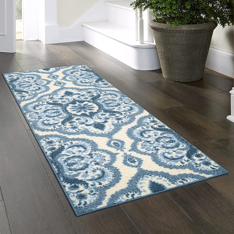 Hertel Damask Indoor Rug, Runner 2' x 6'