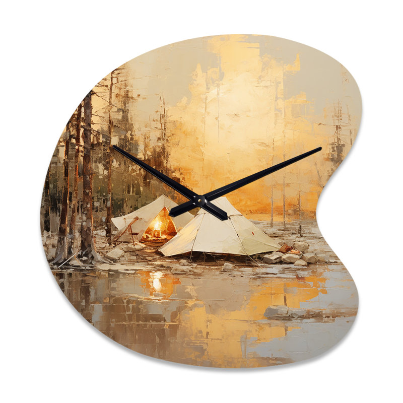 Tente de camping Outdoor Adventure II - horloge murale en métal de forme irrégulière, Petit